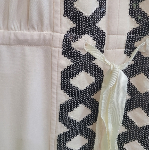 Women's Casual Boho Embroidered V Neck Shirt Casual Loose Sz XL - Picture 2 of 7